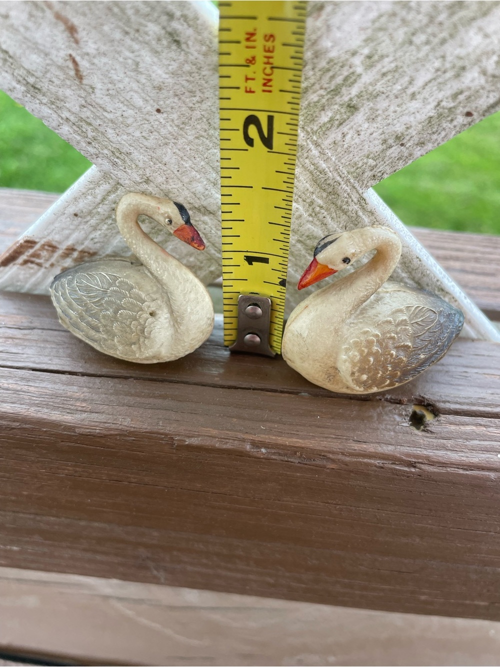 Tiny Vintage Celluloid Swan Pair Decorative Figures Rare Unique - Picture 5 of 5